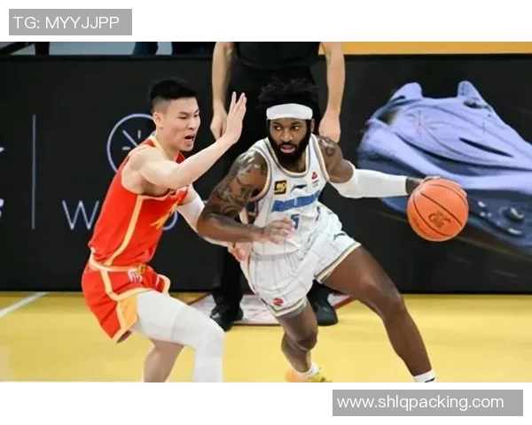 黑白直播带你观看广厦与浙江的精彩对决全程不容错过